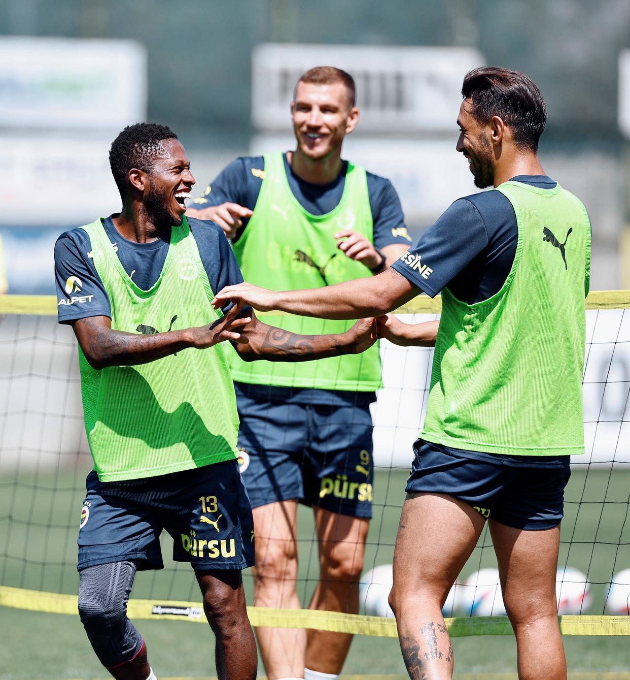 国王杯战况：费内巴切防线稳固，费内巴切进攻受阻，辛纳成最佳的简单介绍